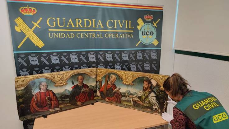 La Guardia Civil recupera dos tablas renancentistas sustraídas en Barcial del Barco