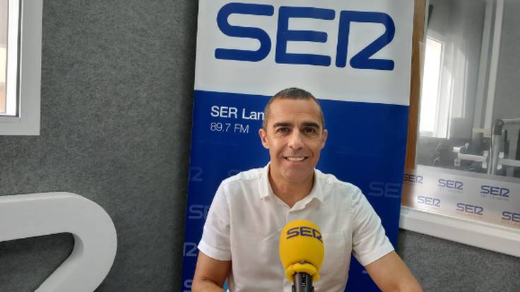 José Montelongo se compromete a reducir por debajo de los seis meses la concesión de licencias en Arrecife antes de final de año.