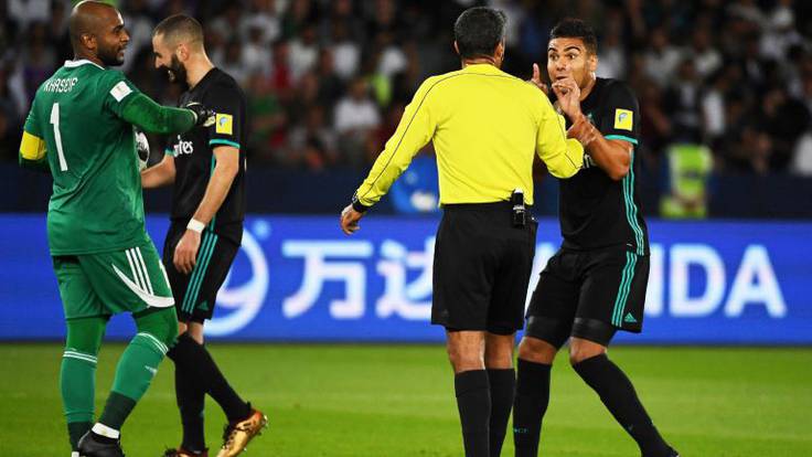 Iturralde explica en qué falló el VAR en el Al Jazira - Real Madrid