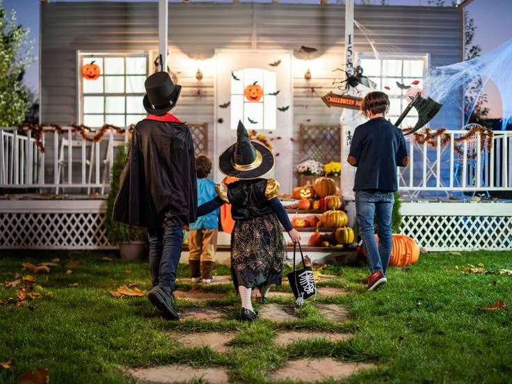 El origen del 'truco o trato': ¿por qué los niños piden caramelos en la  noche de Halloween? | Actualidad | Cadena SER