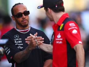 El 'guiño' de Leclerc a Hamilton cuando le preguntan qué tiene que tener su futuro compañero de equipo