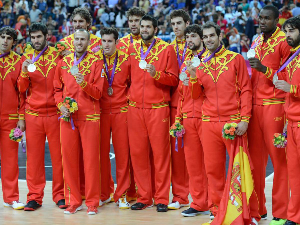tirano principal Observación La selección española de baloncesto masculina busca la cuarta medalla  consecutiva en unos Juegos Olímpicos | Deportes | Cadena SER