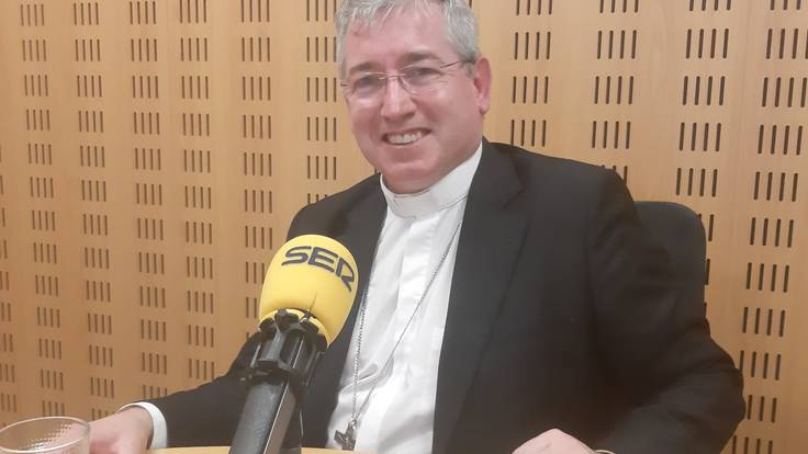&#039;Hoy por Hoy Gipuzkoa&#039;: Entrevista a Fernando Prado, obispo de San Sebastián