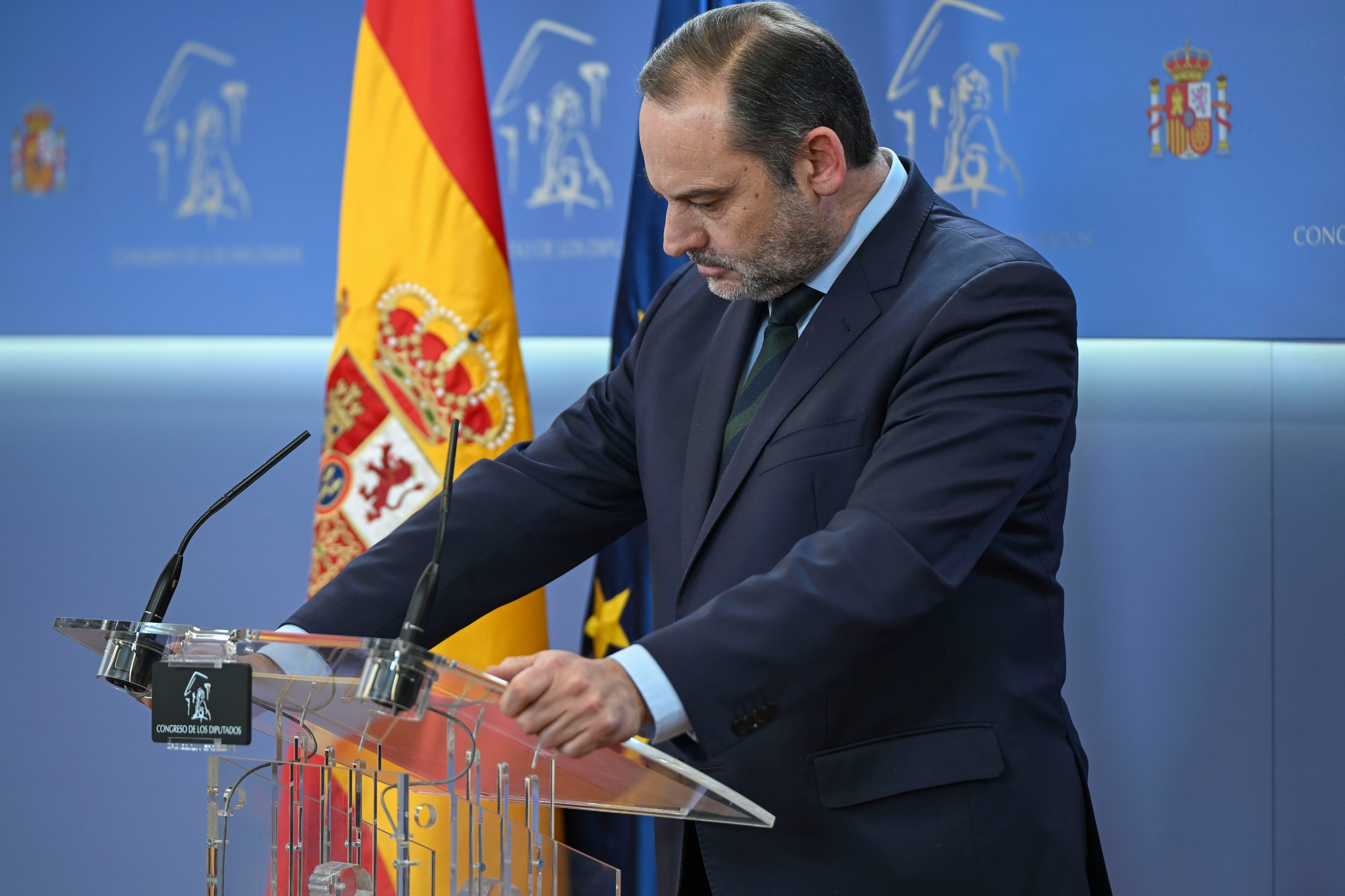 MADRID, 27/02/2024.- El exministro José Luis Ábalos, durante la rueda de prensa que ha ofrecido este martes en el Congreso. EFE/Fernando Villar
