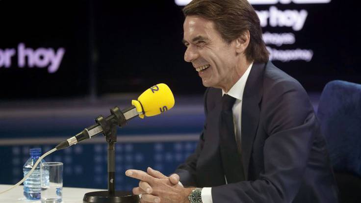 La firma de Àngels Barceló: &quot;Aznar, en su pedestal&quot;