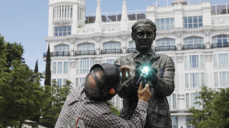 La alondra regresa a las manos de bronce de Federico García Lorca en Madrid