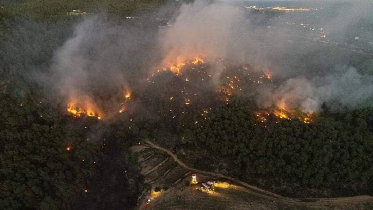 Estabilizado el incendio de Sant Josep tras calcinar cinco hectáreas