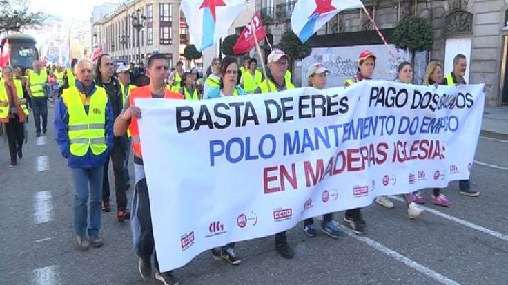 Xulio Vicente (CIG-Construcción) explica la situación laboral en Maderas Iglesias