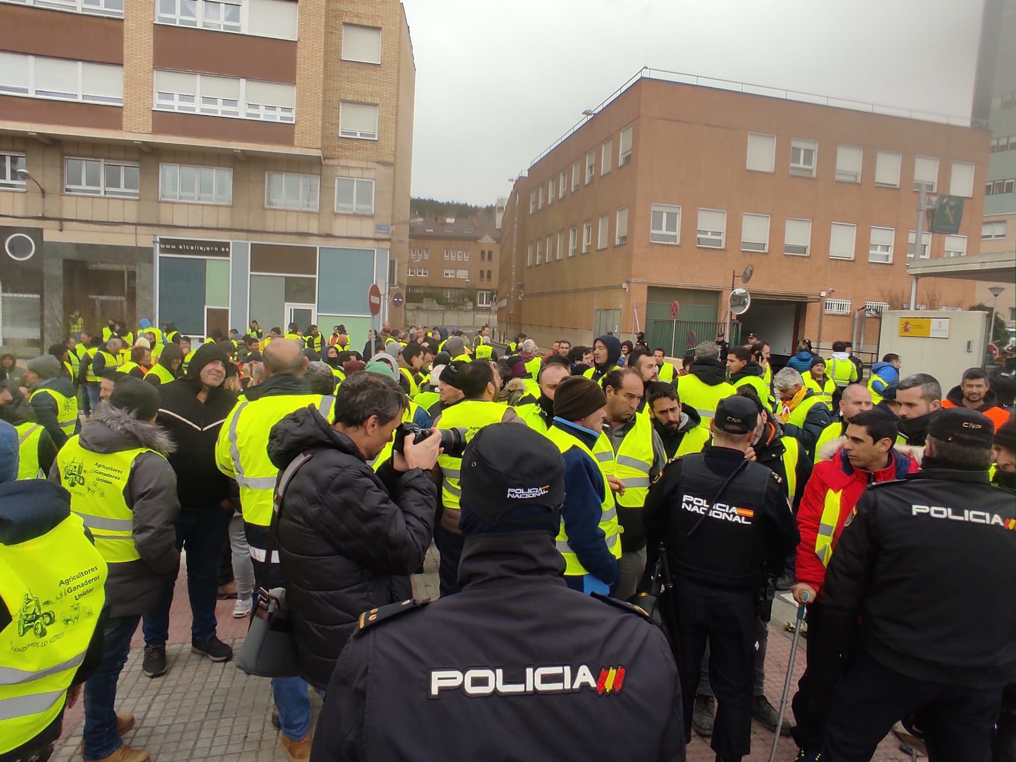 Amenazan a un periodista de la SER en una protesta del campo entre críticas a este medio  