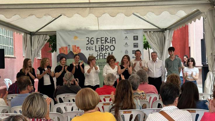 Paco González, organizador Feria Libro Jaén: &quot;Podemos estar este año en un repunte del 10% de ventas&quot;