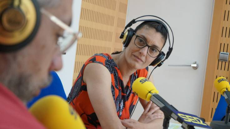 Teresa Franco, y su abogada, Marta Simó, en Hoy por hoy Murcia