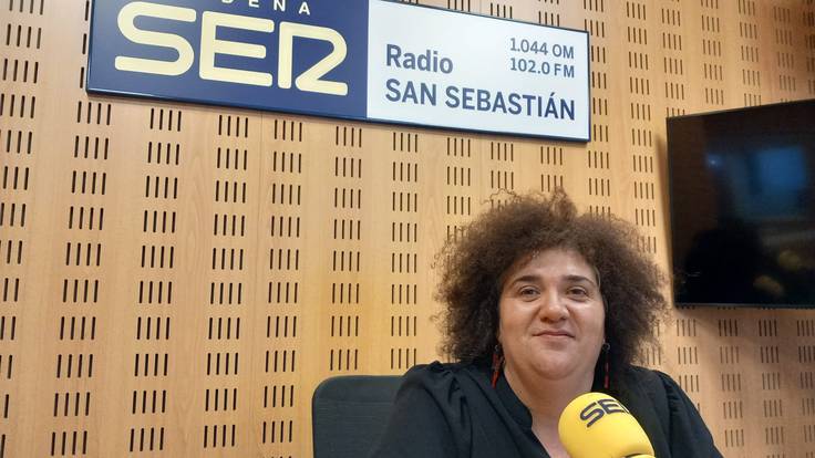 Entrevista a Aiora Renteria, cantante de Zea Mays, en Hoy por Hoy San Sebastián
