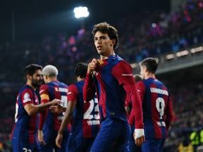 El Barcelona se agarra a 'los Joaos' para sellar el pase a octavos de final de la Champions