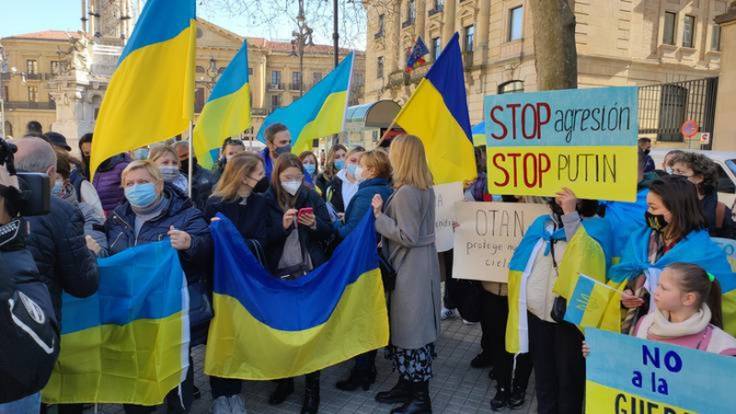 Retraso en las ayudas a familias ucranianas en Navarra