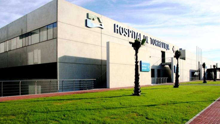 La Columna de Carlos Arcaya: «La reversión del Hospital de Torrevieja: dos planteamientos ideológicos»