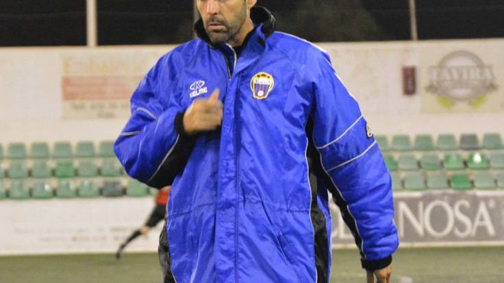 David Bauzá, entrenador del Eldense, conoce bien al C. D. Roda