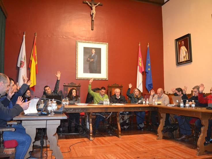 El pleno del Ayuntamiento de Almagro aprueba el convenio para el ramal de la tubería manchega