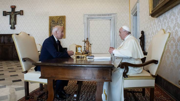 Joe Biden y el Papa se reúnen y la memoria borrada de la esclavitud en España