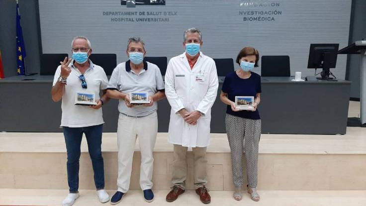 Profesionales sanitarios jubilados vuelven al Hospital de Elche a ayudar en la pandemia