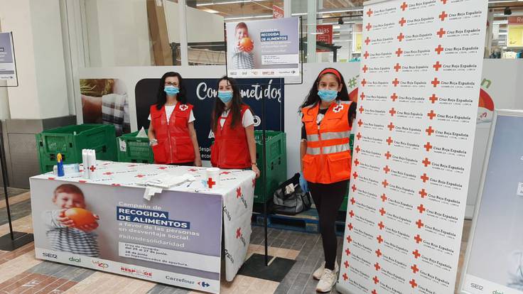 La campaña Kilos de Solidaridad llega a Carrefour Almenara con Cruz Roja