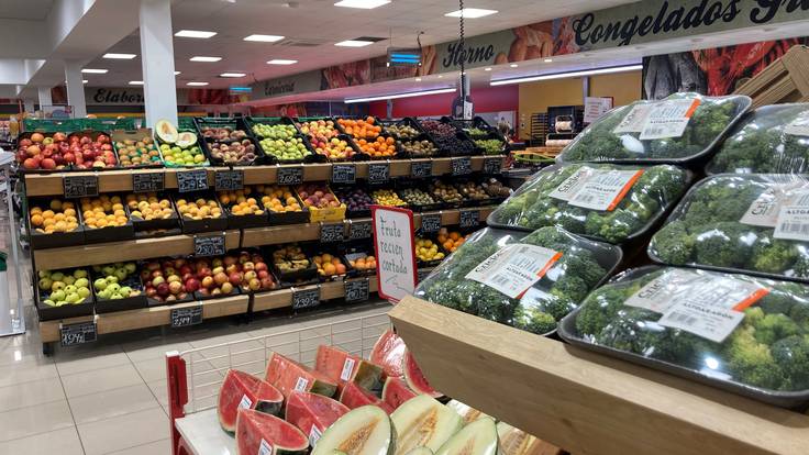 Un estudio revela qué supermercados aplican descuentos en alimentos con fecha de caducidad próxima