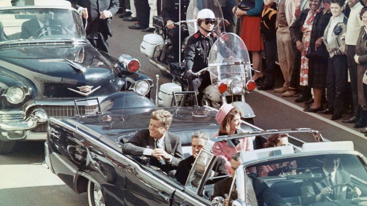 &quot;Todas las teorías conspirativas tienen su parte lógica&quot;: por qué los estadounidenses llevan 60 años sin creerse la versión oficial sobre la muerte de Kennedy