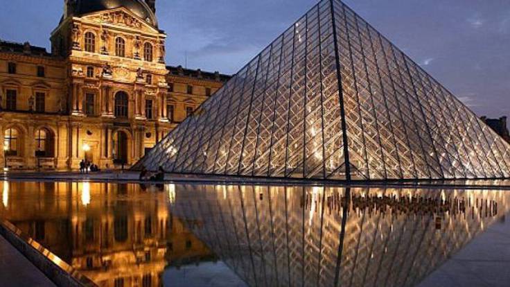 Mª Carmen: &quot;Mi marido se quedó dormido de pie en el museo del Louvre&quot;
