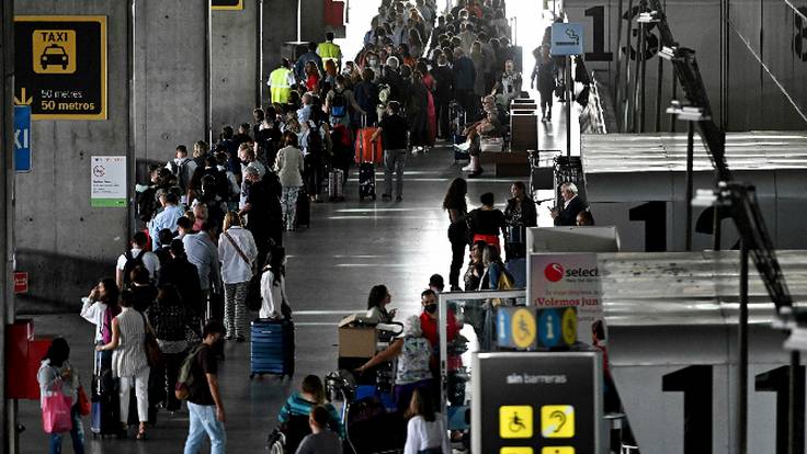 ENTREVISTA Toni Granados (Sindicat Unificat de Policia (SUP) a Catalunya) “Dentro de nada llegaran las colas del control de pasaporte al aeropuerto del Prat”
