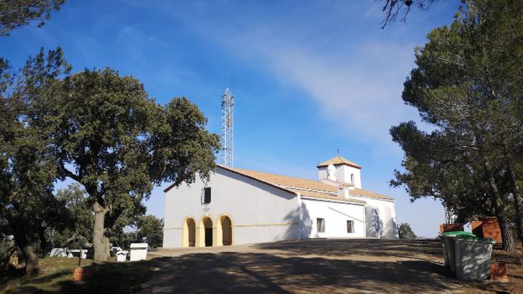 Ruta hasta la ermita de la Virgen del Monte en La Peraleja, en la Alcarria de Cuenca