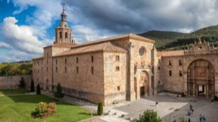El presidente de La Rioja, Gonzalo Capellán, anuncia la creación de un centro del español en San Millán de la Cogolla (10/10/2023)