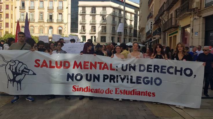 Los estudiantes de Málaga salen a la calle para pedir más inversión en salud mental