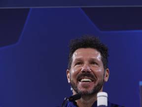 Simeone renueva con el Atlético de Madrid hasta 2027