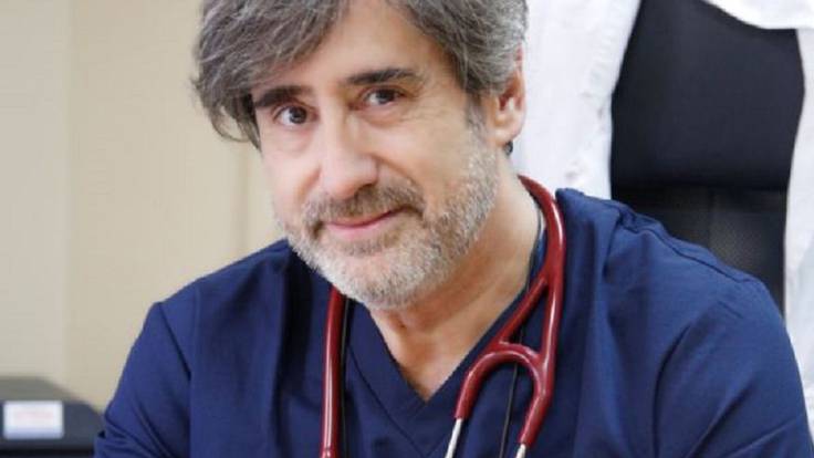 Santiago Herrero, médico que ha pasado cinco años en China critica la gestión del COVID-19 en España