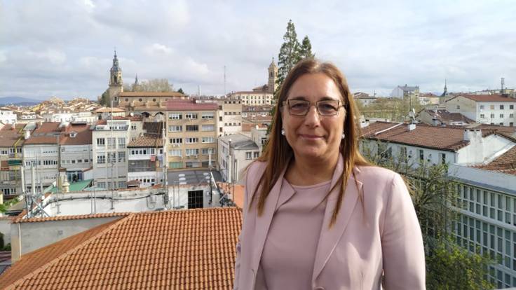 Arabako Enpresak: Elena Martín, directora del hotel Jardines de Uleta.