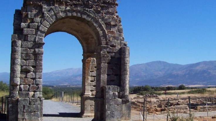 Extremadura en la Historia: Las calzadas romanas