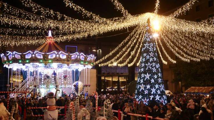 El encendido de las luces de Navidad en las tres capitales de provincia de Aragón