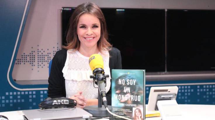 La periodista y escritora Carme Chaparro en Hoy por hoy Murcia