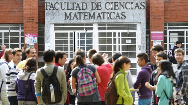 La gran tara del sistema de becas en España: le llegan al alumno cuando ya ha acabado el curso