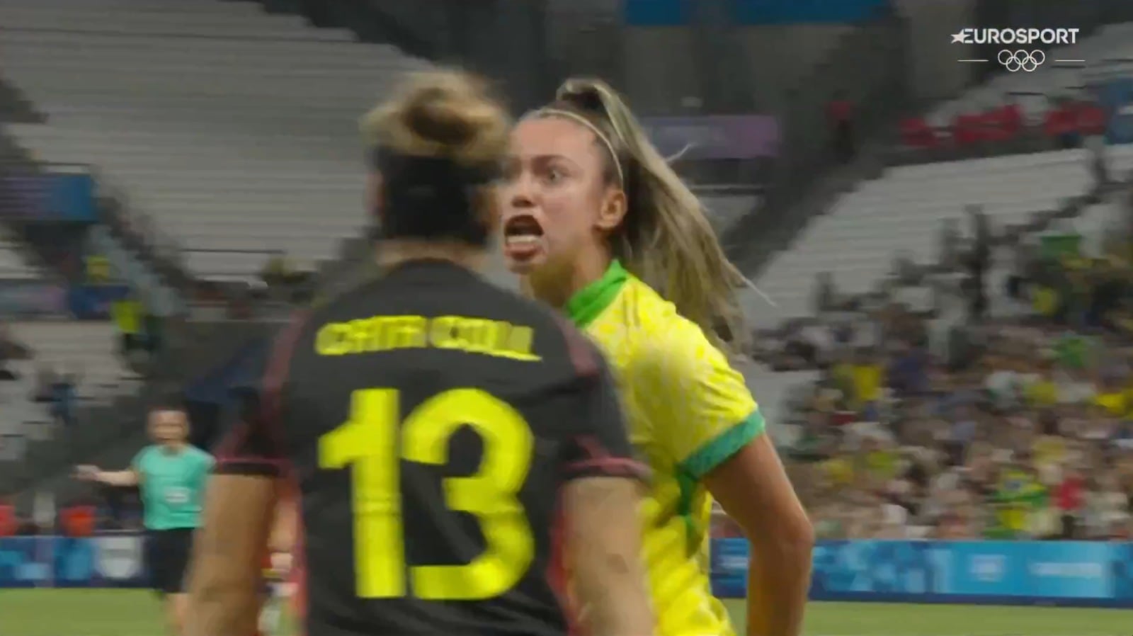 Aquí no hay espíritu olímpico y es la segunda vez que nos pasa: Priscila celebró en la cara de la portera Cata Coll su gol