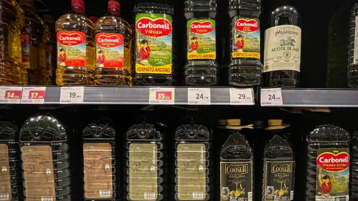 El aceite de oliva se convierte en el artículo más robado de los supermercados en España
