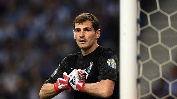 Manu Carreño: &quot;Iker Casillas está entre los tres mejores porteros españoles sin duda&quot;