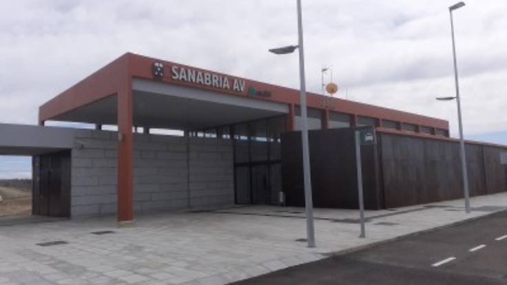 Reclaman una mejora de las condiciones de la estación del AVE de Sanabria