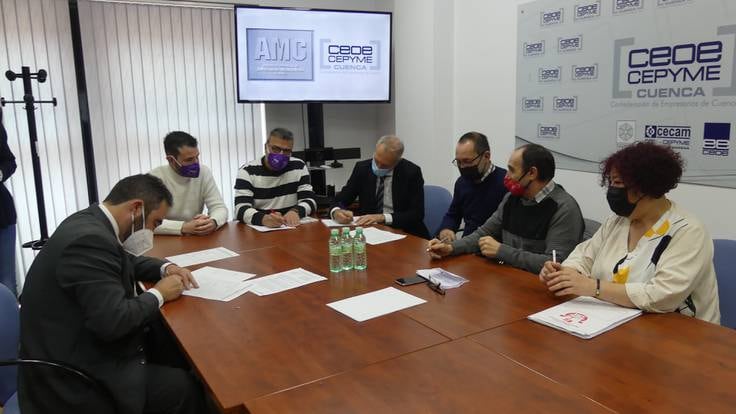 Patronal y sindicatos firman el convenio del metal en la provincia de Cuenca hasta 2024