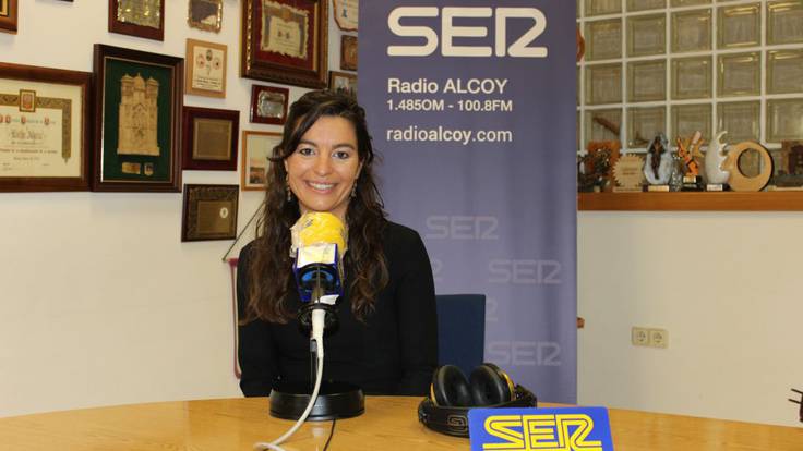 Sara Requena, técnico de formación, presenta en Hoy por Hoy Alcoy toda la oferta de Didactum.