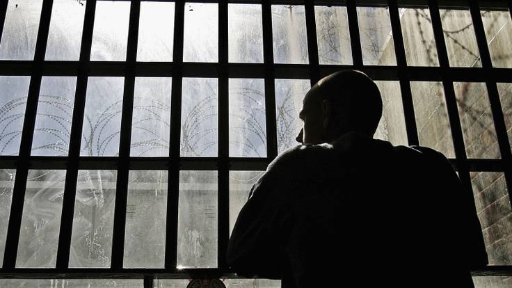 ¿Derogar la prisión permanente revisable?