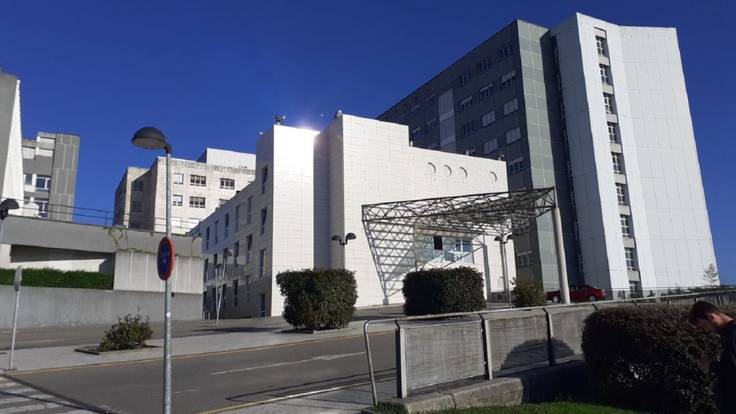 Debate político sobre el fracaso en las obras de ampliación del Hospital de Cabueñes