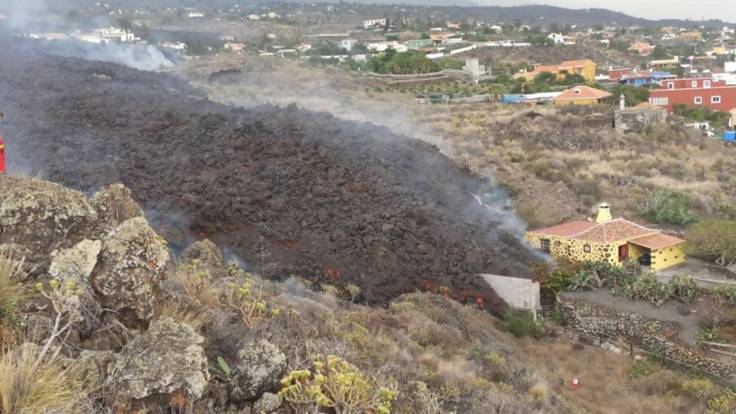La lava del volcán de La Palma sepulta el municipio de Todoque