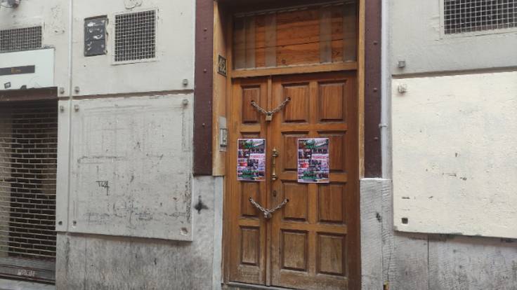 Los portales 40 y 42 de la calle Sto. Domingo, 5 años después, siguen en riesgo de derrumbe