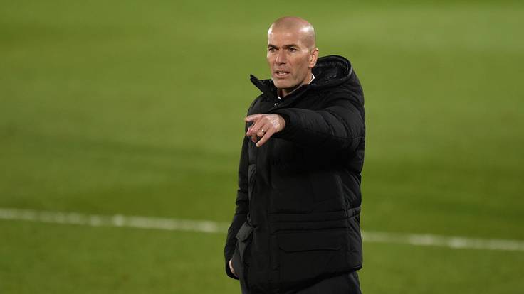 La encendida rueda de prensa de Zinedine Zidane: &quot;Dejadnos pelear a esta plantilla&quot;