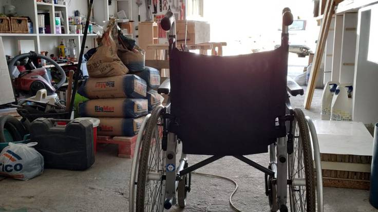Deshauciado y en silla de ruedas tras cuatro años viviendo en un garaje en Lanzarote